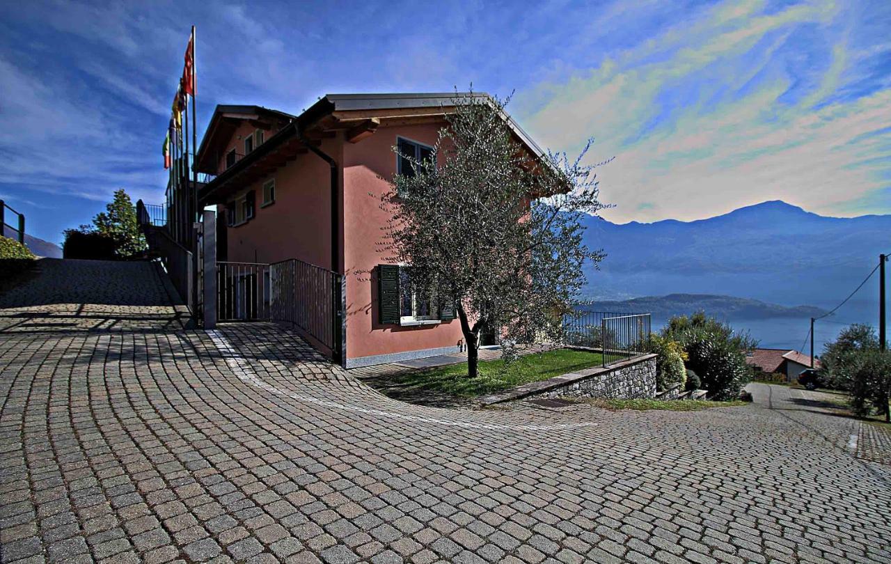 La Collina Degli Ulivi Apartment Vercana Luaran gambar