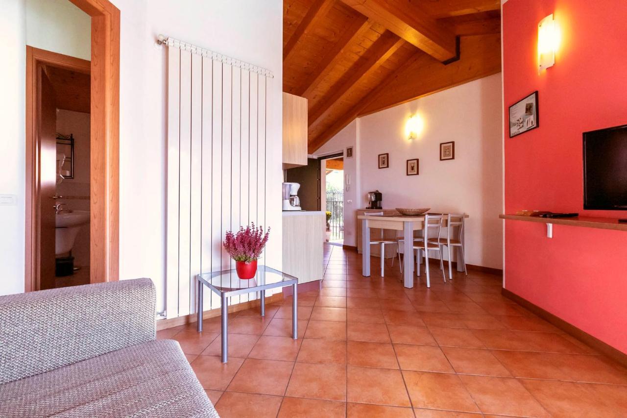 La Collina Degli Ulivi Apartment Vercana Luaran gambar