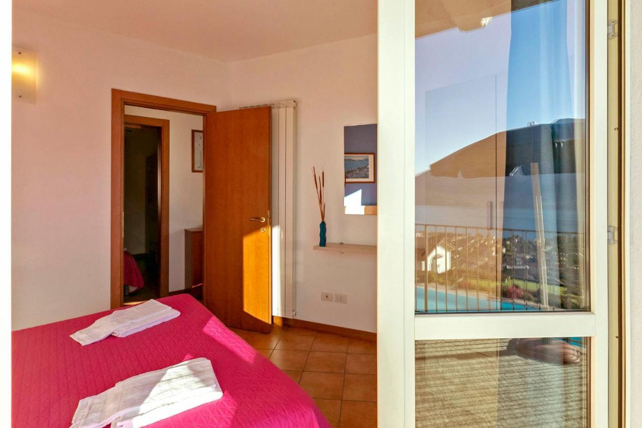 La Collina Degli Ulivi Apartment Vercana Luaran gambar