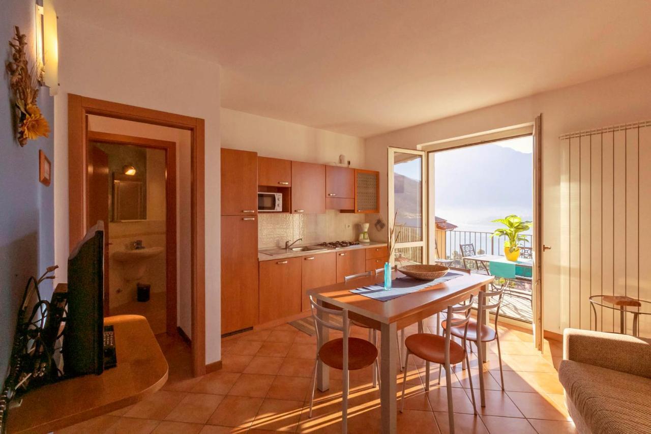 La Collina Degli Ulivi Apartment Vercana Luaran gambar
