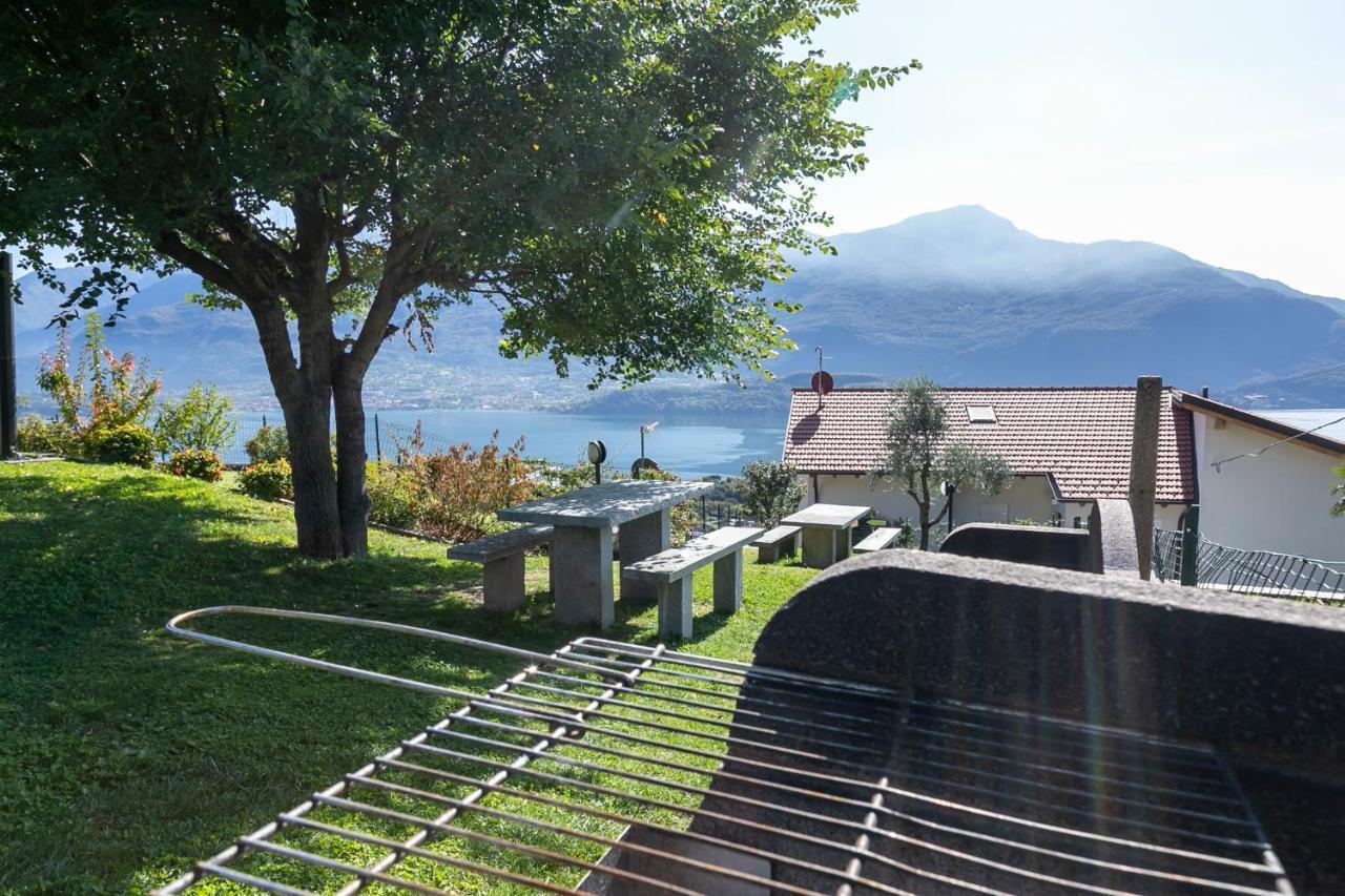 La Collina Degli Ulivi Apartment Vercana Luaran gambar